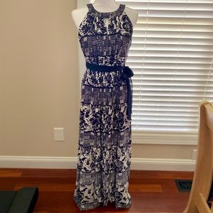Vince Camuto Blue & White Maxi